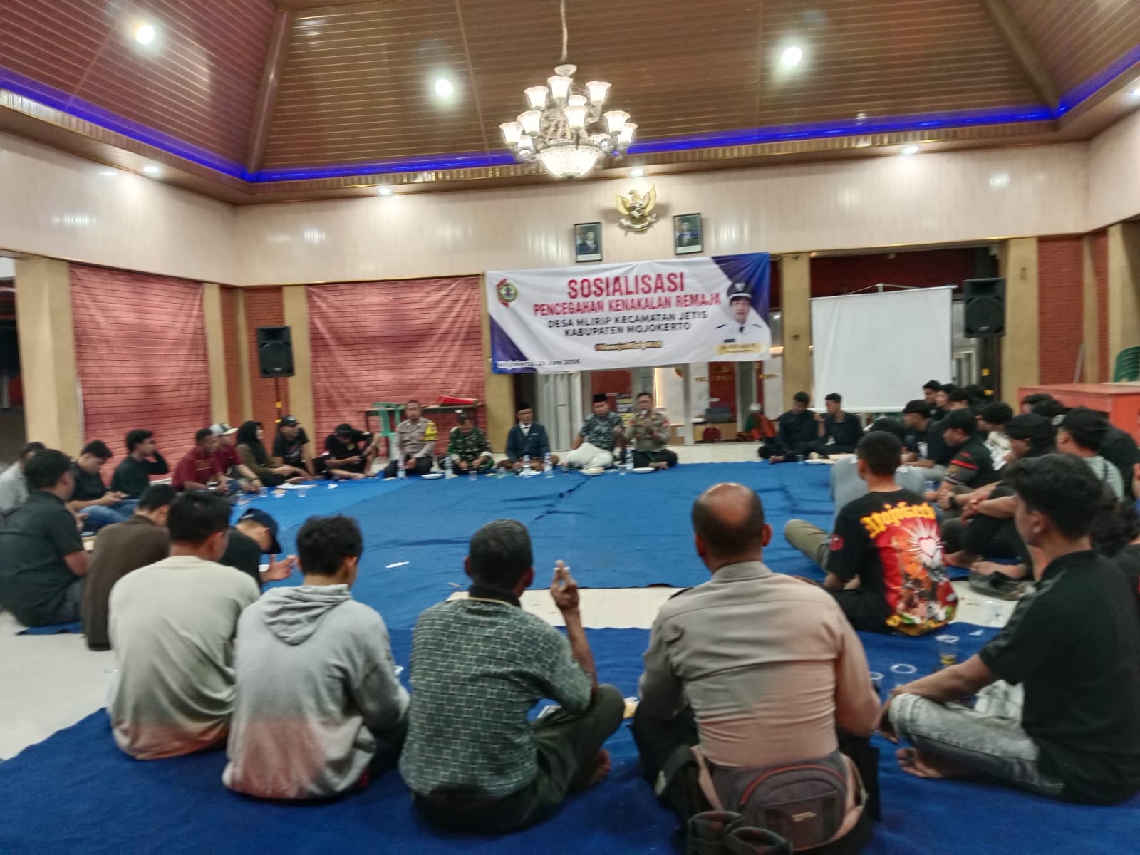 Kegiatan Sosialisasi Pencegahan Kenakalan Remaja di Desa Mlirip